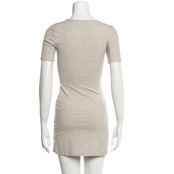 Reformation - Crew Neck Mini Dress Size: XS - Picture 3 of 3